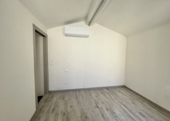 camera da letto - Casa indipendente Via Ruffillo Tolomelli 7, San Pietro in Casale - foto 8