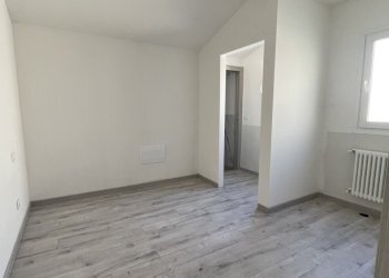 camera da letto - Casa indipendente Via Ruffillo Tolomelli 7, San Pietro in Casale - foto 9