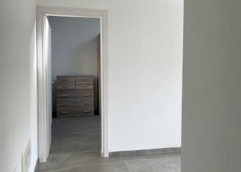 corridoio - Trilocale Via R. Tolomelli 5, San Pietro in Casale - foto 24