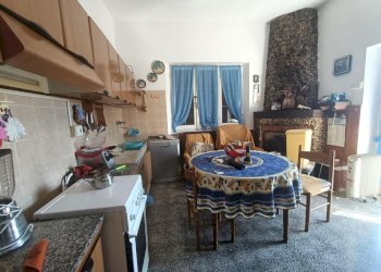 ca16.jpg - Villa Castelnuovo Magra - photo 16