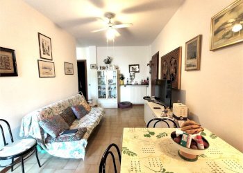 lu1.jpg - Quadrilocale Luni - foto 1