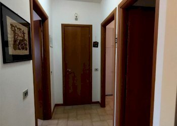 lu13.jpg - Quadrilocale Luni - foto 13