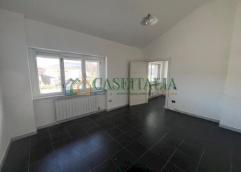 8.jpeg - Appartamento Ivrea - foto 9