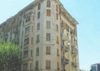 2.jpg - Appartamento all'asta Via IV Novembre 5, Savona - foto 1