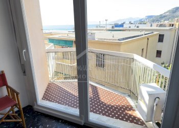 IMG_9830.JPG - Bilocale Vico delle Stelle 29, Savona - foto 3