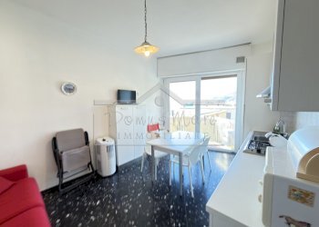 IMG_9834.JPG - Bilocale Vico delle Stelle 29, Savona - foto 13