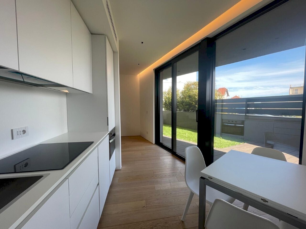 31.jpg - Three-room apartment Via Adelasia, Alassio - photo 1