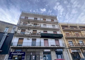 WhatsApp Image 2025-11-26 at 09.32.11(1).jpeg - Quadrilocale Tremestieri Etneo - foto 13