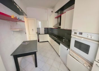 IMG-20251127-WA0017.jpg - Appartamento Via Bernardo Strozzi 25, Genova (zona Castelletto) - foto 12