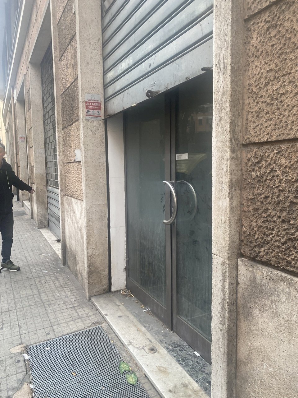 IMG_8362.jpeg - Commercial Premises Genova (neighborhood Sampierdarena) - photo 2