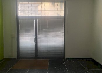 IMG_8352.jpeg - Locale Commerciale Genova (zona Sampierdarena) - foto 9