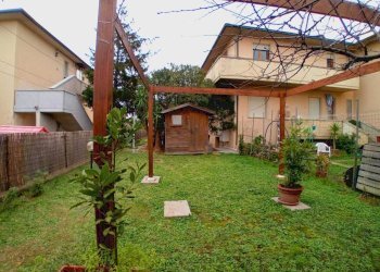 PHOTO-2025-11-27-11-57-20.jpg - Casa indipendente Via Enrico Berlinguer, Bibbona - foto 13