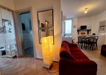 20251122_130540.jpg - Quadrilocale Via Flaminia 104, Castelnuovo di Porto - foto 1