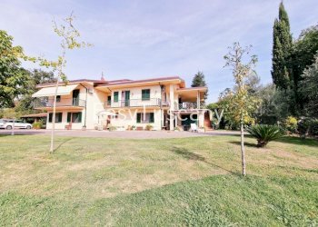 20221004_143534.jpg - Villa via di montecarlo, Montecarlo - foto 29