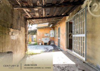 Via Crocifisso 40 (10).jpg - Villa VIA CROCIFISSO 42, Aci Castello - foto 11