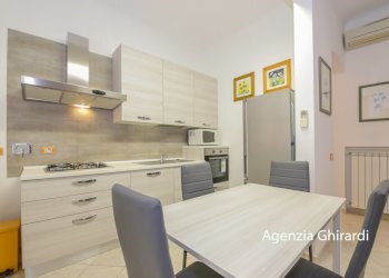 2.3 cucina.jpg - Appartamento Via Gino Capponi 8, Genova (zona Sestri Ponente) - foto 10