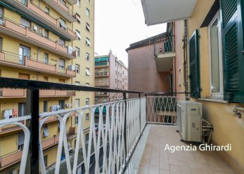 8.0 balcone.jpg - Appartamento Via Gino Capponi 8, Genova (zona Sestri Ponente) - foto 30