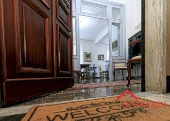 1.0 INGRESSO.jpg - Appartamento VIA SESTRI 2, Genova (zona Sestri Ponente) - foto 2