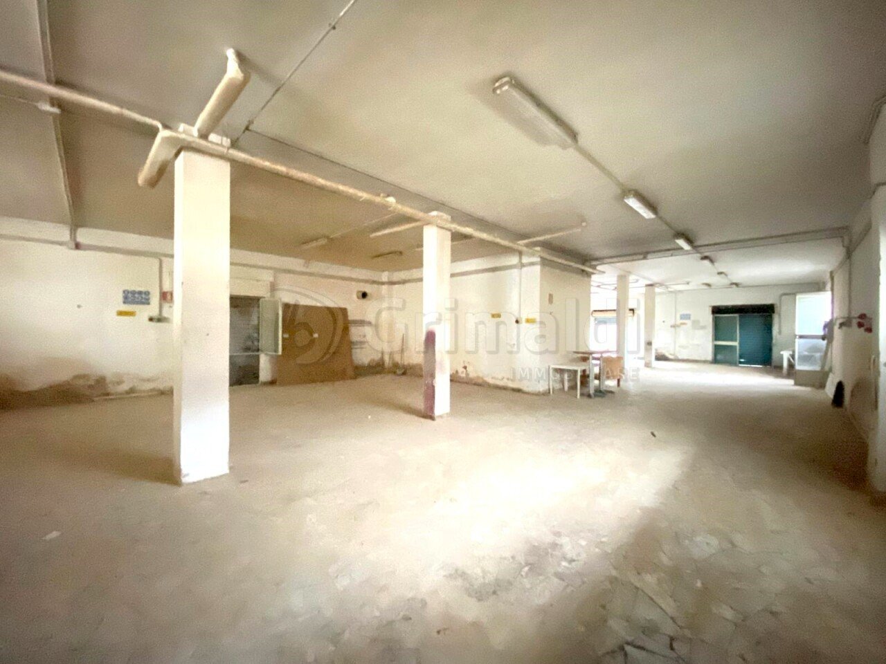 1.JPG - Locale Commerciale Giugliano in Campania - foto 1