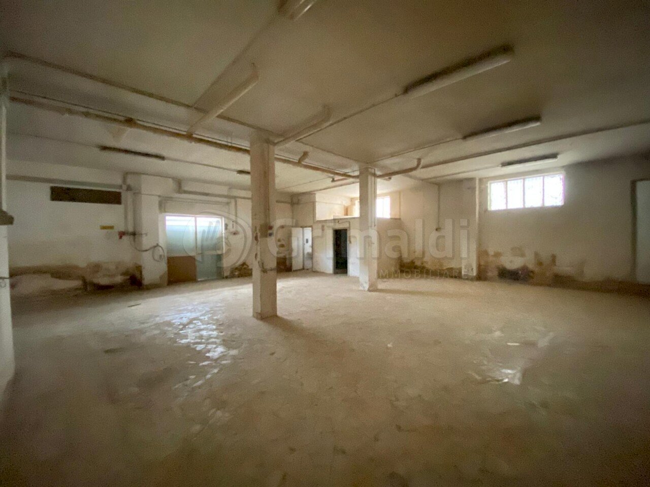 3.JPG - Locale Commerciale Giugliano in Campania - foto 3