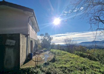 9973ac63-c12c-4686-9727-960416d45fd0.JPG - Rustico Sarzana - foto 4