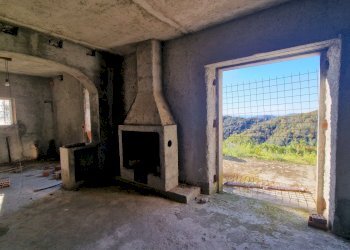 1aacbc62-8a34-4679-8336-dec60ea2fb27.JPG - Rustico Sarzana - foto 26