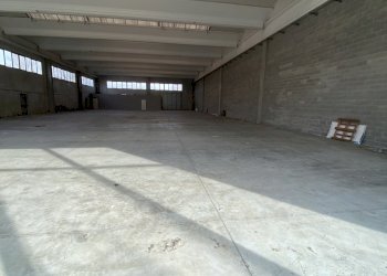 IMG_1532.jpeg - Capannone via don milan 2, Guardamiglio - foto 2