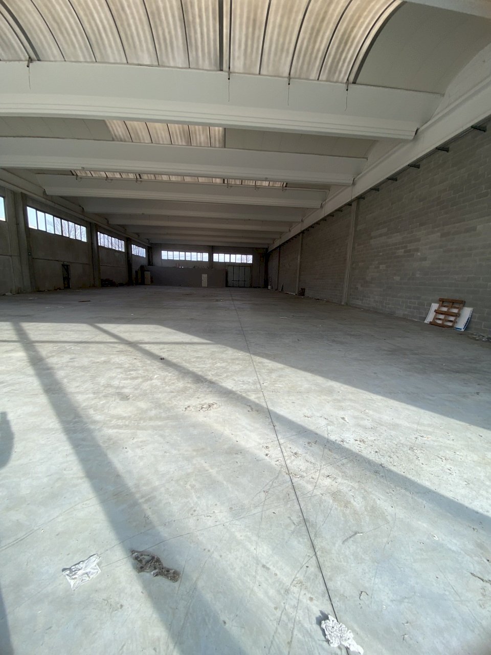 IMG_1533.jpeg - Capannone Via Roma 2, Guardamiglio - foto 2