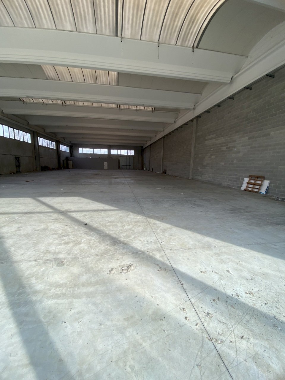 IMG_1532.jpeg - Capannone Via Roma 2, Guardamiglio - foto 3