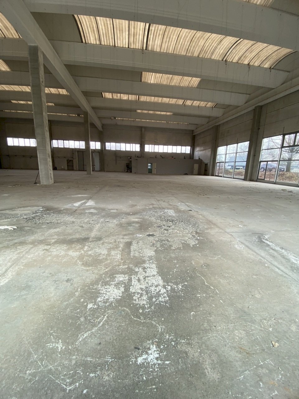 IMG_1545.jpeg - Capannone Via Roma 2, Guardamiglio - foto 2