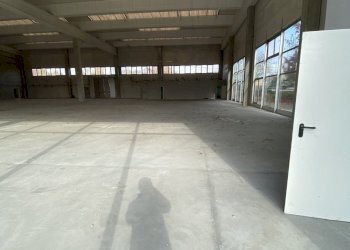 IMG_1047.jpeg - Capannone Via Roma 2, Guardamiglio - foto 4