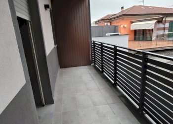 balcone - Appartamento Corso Giacomo Matteotti, Castel San Giovanni - foto 6