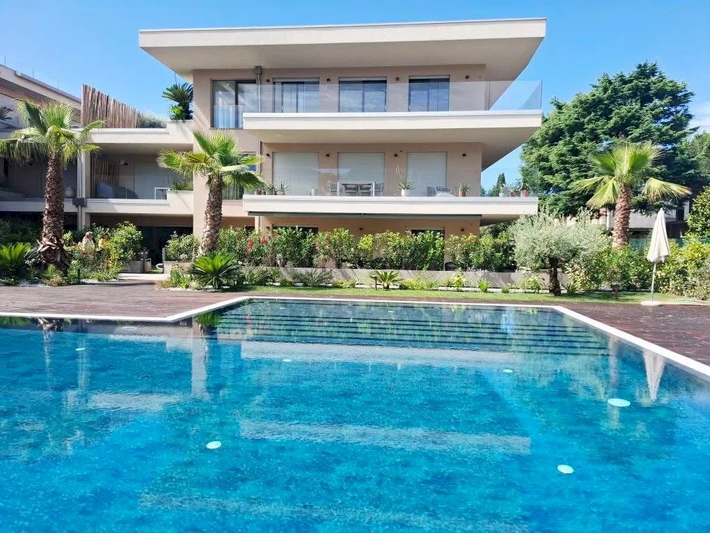 Trilocale Desenzano del Garda, Desenzano del Garda - foto 1