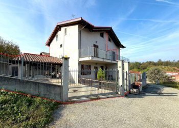 Villa a Schiera Pocapaglia - foto 1