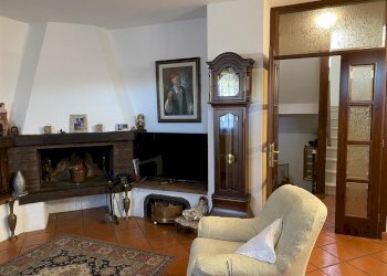 Independent house Minerbio - photo 1