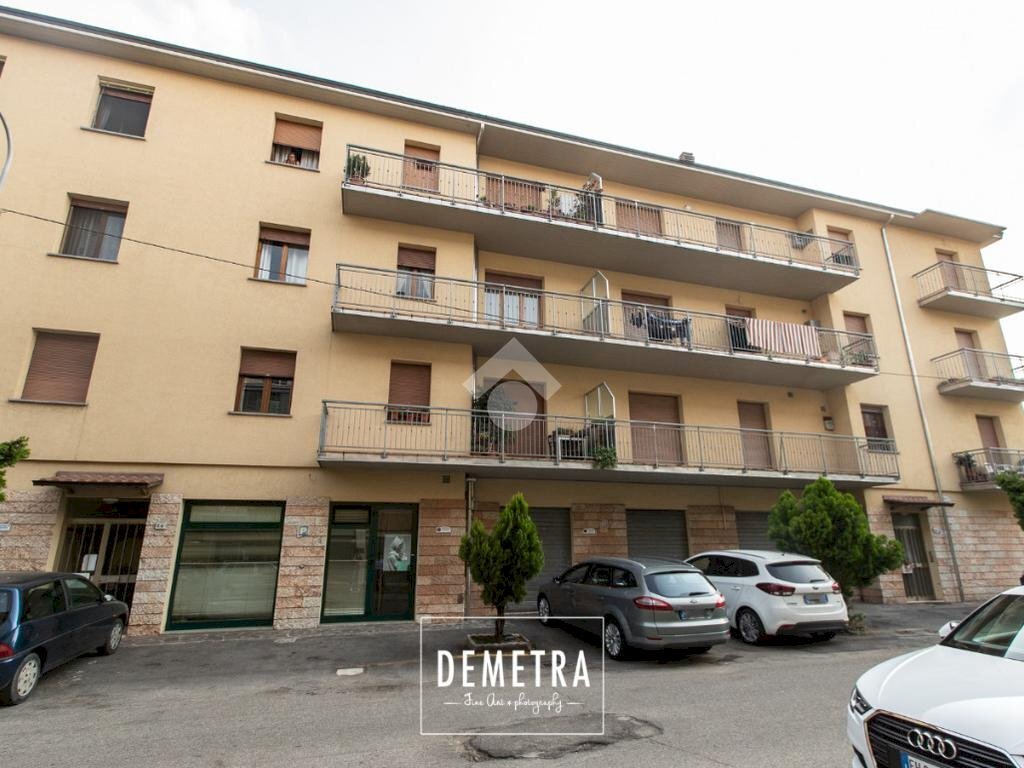Three-room apartment Via R. Prati, Vignola - photo 1