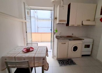 Bilocale Savona (zona Centro storico) - foto 5