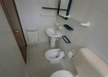 Bilocale Savona (zona Centro storico) - foto 16