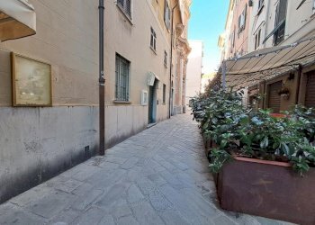 Bilocale Savona (zona Centro storico) - foto 21