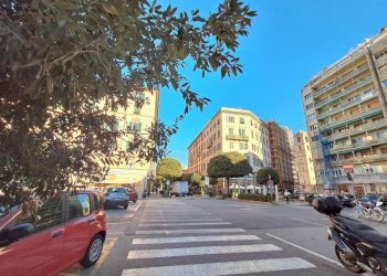 Bilocale Savona (zona Centro storico) - foto 23