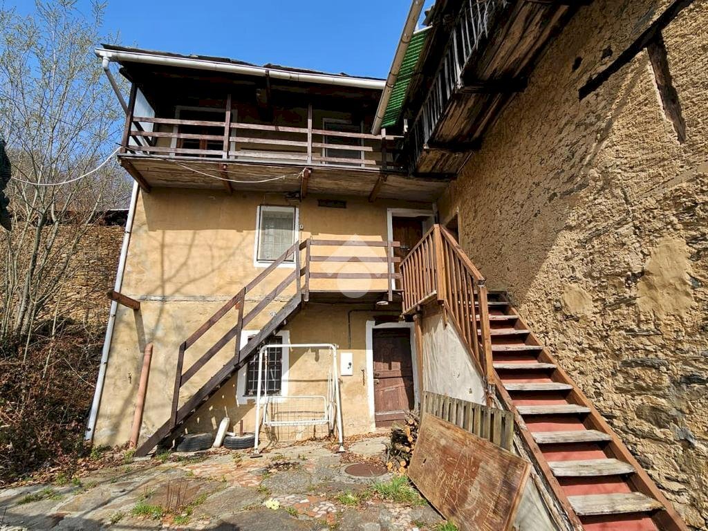 Semi-detached house Borgata cardoni, Prarostino - photo 1