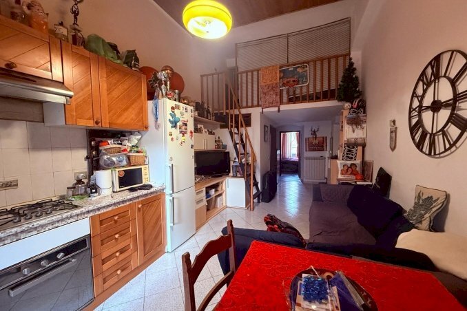 Apartment Savona, piazza Lavagnola 11/4, Savona (neighborhood Villapiana) - photo 1