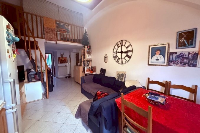 Apartment Savona, piazza Lavagnola 11/4, Savona (neighborhood Villapiana) - photo 2