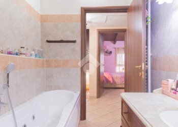 Villa a Schiera Via A. Saccani, Correggio - foto 23