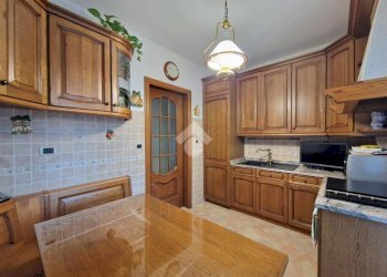 Quadrilocale Via calamandrei, Genova (zona Voltri) - foto 9