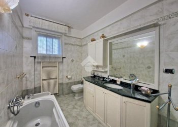 Quadrilocale Via calamandrei, Genova (zona Voltri) - foto 21