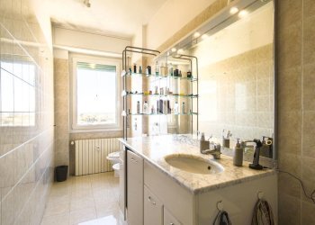 Three-room apartment Via Dante Alighieri, San Donato Milanese - photo 6