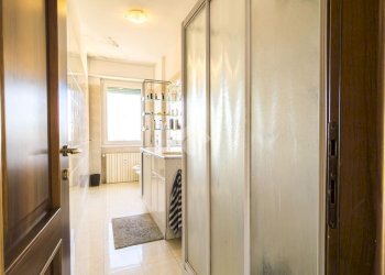 Three-room apartment Via Dante Alighieri, San Donato Milanese - photo 10
