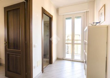 Three-room apartment Via Dante Alighieri, San Donato Milanese - photo 13