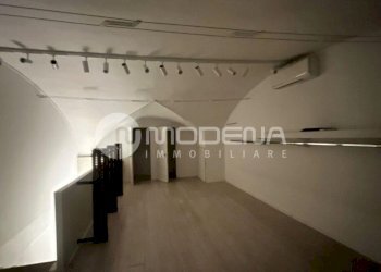 Commercial Premises Modena (neighborhood Circoscrizione 1) - photo 11